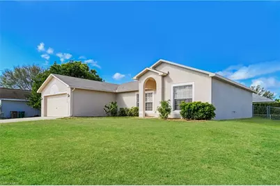 2908 SW 16th Pl, Cape Coral, FL 33914 - Photo 3