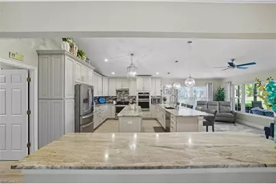 1203 N Brandywine Cir, Fort Myers, FL 33919 - Photo 15