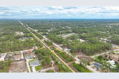 1113 E 12th St, Lehigh Acres, FL 33972 - Photo 5