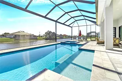 104 NE 6th St, Cape Coral, FL 33909 - Photo 9