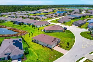 8959 Cascade Price Cir, North Fort Myers, FL 33917 - Photo 35