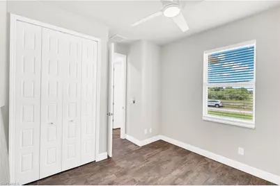 1049 Solar Ct, Labelle, FL 33935 - Photo 11