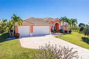 2007 NE 1st Ave, Cape Coral, FL 33909 - Photo 3