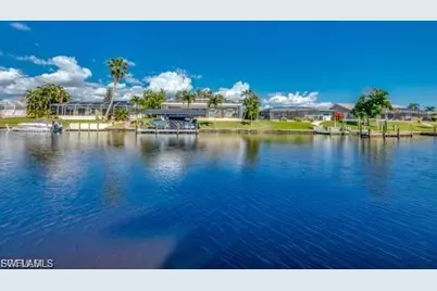 711 SE 33rd Ter, Cape Coral, FL 33904 - Photo 11