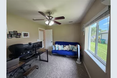 921 SW 5th Ter, Cape Coral, FL 33991 - Photo 31