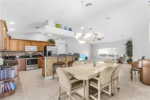 2214 SE 10th Ln, Cape Coral, FL 33990 - Photo 7