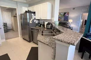 15151 Royal Windsor Ln, Fort Myers, FL 33919 - Photo 9