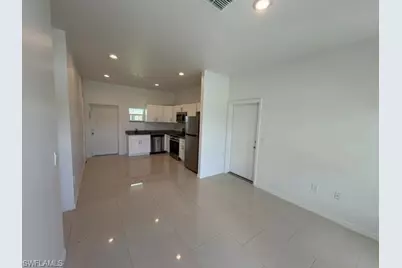 3018 29th St SW, Lehigh Acres, FL 33976 - Photo 7