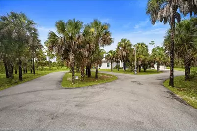 2681 26th Ave SE, Naples, FL 34117 - Photo 21