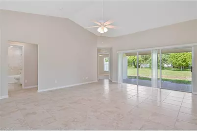 1622 SW 6th Ave, Cape Coral, FL 33991 - Photo 9