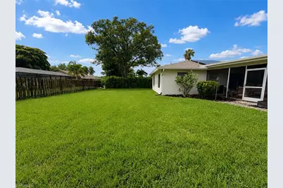 1416 Claret Ct, Fort Myers, FL 33919 - Photo 23