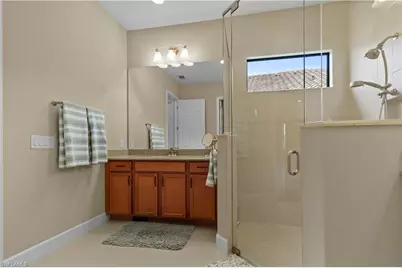 9292 Isla Bella Cir, Bonita Springs, FL 34135 - Photo 27