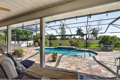 15627 Caloosa Creek Cir, Fort Myers, FL 33908 - Photo 9