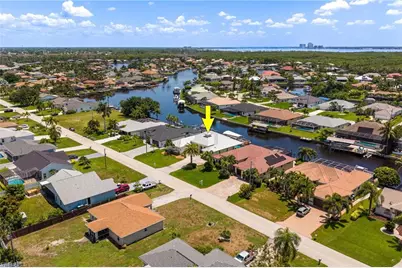 2213 SE 19th Ave, Cape Coral, FL 33990 - Photo 41