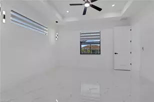 407 SE 16th St, Cape Coral, FL 33990 - Photo 11