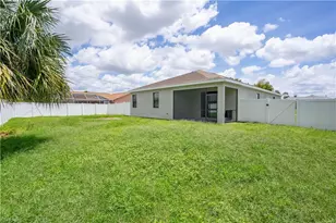 820 SW 9th Ave, Cape Coral, FL 33991 - Photo 19