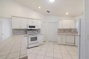 4149 SW 7th Pl, Cape Coral, FL 33914 - Photo 9