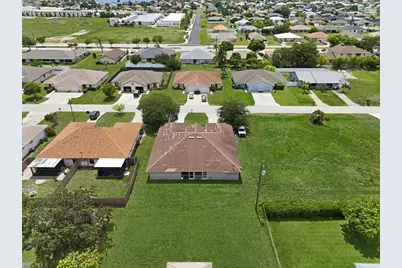4149 SW 7th Pl #4201, Cape Coral, FL 33914 - Photo 5