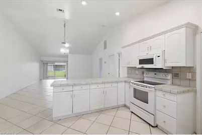 4149 SW 7th Pl #4201, Cape Coral, FL 33914 - Photo 11