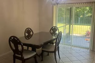 1015 SE 25th Terrace, Cape Coral, FL 33904 - Photo 5