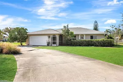1124 SE 4th St, Cape Coral, FL 33990 - Photo 1