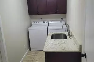 1124 SE 4th St, Cape Coral, FL 33990 - Photo 15