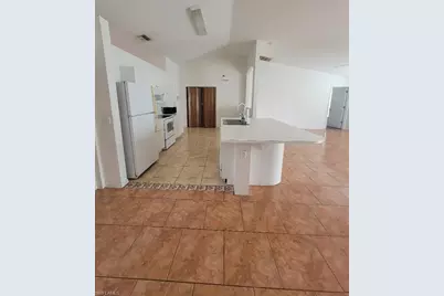 804 Bert Ave N, Lehigh Acres, FL 33971 - Photo 7