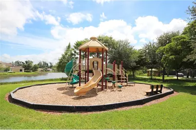 15586 Alton Dr, Fort Myers, FL 33908 - Photo 43