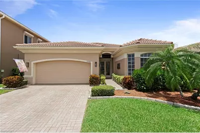 15586 Alton Dr, Fort Myers, FL 33908 - Photo 3
