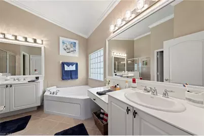 15586 Alton Dr, Fort Myers, FL 33908 - Photo 19