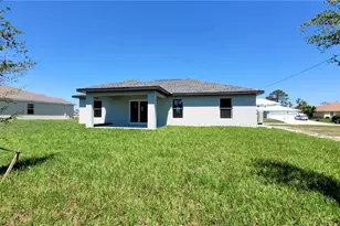 3002 NE 7th Ave, Cape Coral, FL 33909 - Photo 9
