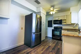 5302 Malibu Ct, Cape Coral, FL 33904 - Photo 5