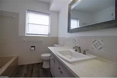 5302 Malibu Ct, Cape Coral, FL 33904 - Photo 13