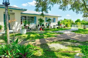 1701 Ridgecrest St, Lehigh Acres, FL 33936 - Photo 5