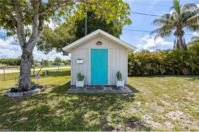 2138 Dominica Ave, Fort Myers, FL 33905 - Photo 29