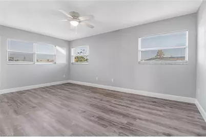 4312 S Bay Cir, North Fort Myers, FL 33903 - Photo 9