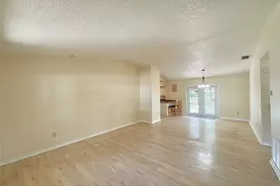 4005 E Sunflower Cir, Labelle, FL 33935 - Photo 3