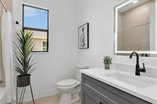 1704 NW 6th Pl, Cape Coral, FL 33993 - Photo 23