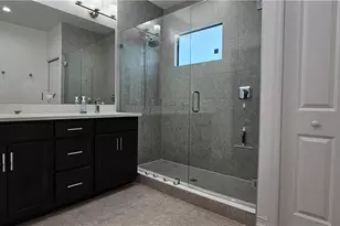 7510 Rockefeller Dr, Naples, FL 34119 - Photo 25