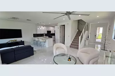 7510 Rockefeller Dr, Naples, FL 34119 - Photo 17