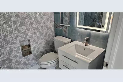 7510 Rockefeller Dr, Naples, FL 34119 - Photo 31