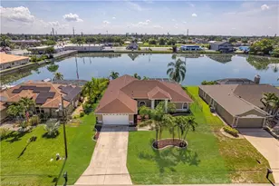 17 SE 15th Ave, Cape Coral, FL 33990 - Photo 3