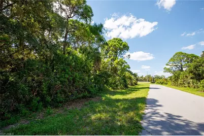 175 Sesame Rd E, Rotonda West, FL 33947 - Photo 7