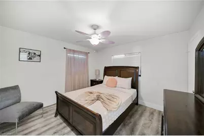 203 SE 16th Ter, Cape Coral, FL 33990 - Photo 17