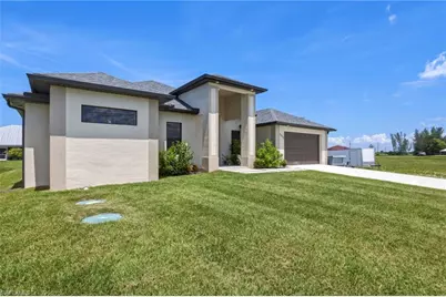 2830 NW 46th Pl, Cape Coral, FL 33993 - Photo 5