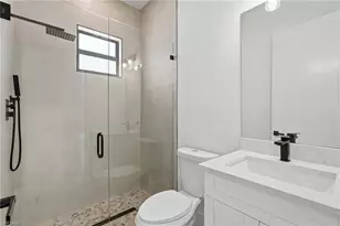 227 NE 15th St, Cape Coral, FL 33909 - Photo 31