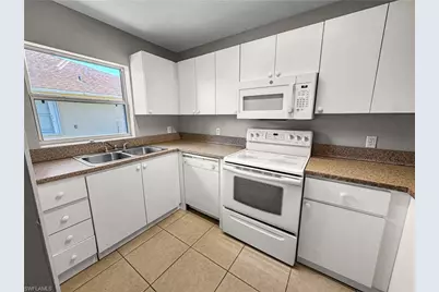 1321 SE 8th Ave #5, Cape Coral, FL 33990 - Photo 15