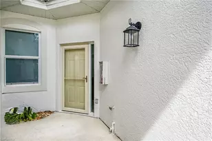 4700 Yacht Harbor Dr, Naples, FL 34112 - Photo 35