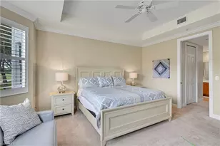 4700 Yacht Harbor Dr, Naples, FL 34112 - Photo 9