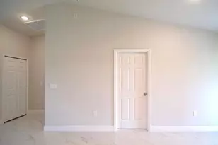 2007 Welby Ln, Lehigh Acres, FL 33972 - Photo 5